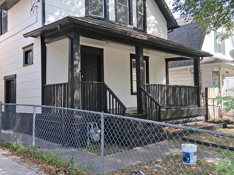 311 Hanover St — Photo 16