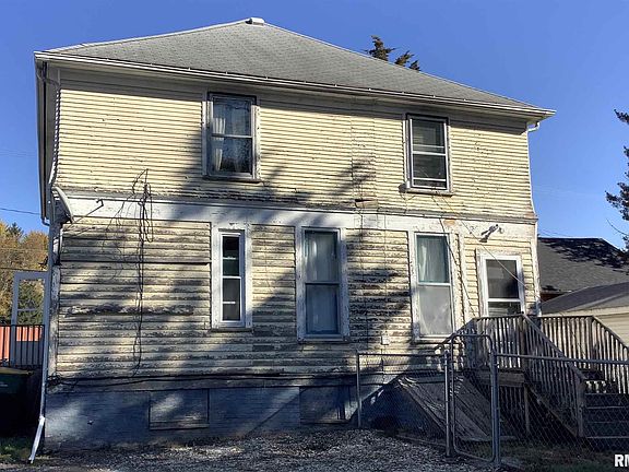 4th image of 548 N Henderson St
