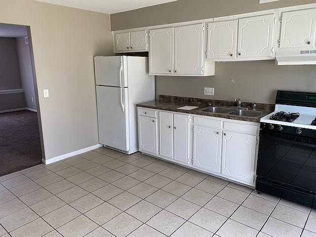 1st image of 4306 Norman Dr SE APT D