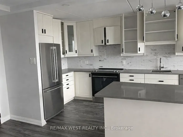 2 Glamorgan Ave #1112 — Photo 3