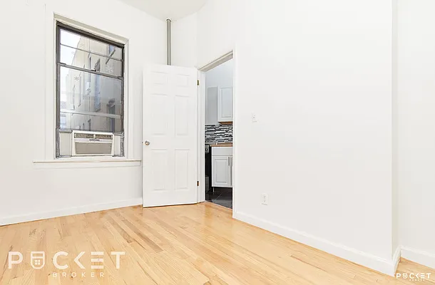 Rented by PocketBroker Inc | media 23