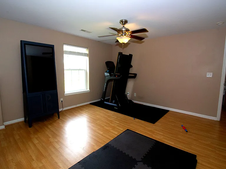 108 La Vista Dr — Photo 4