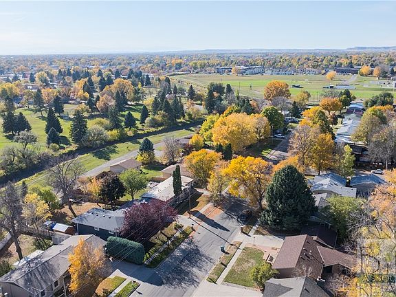 5th image of 1933 Parkhill Dr
