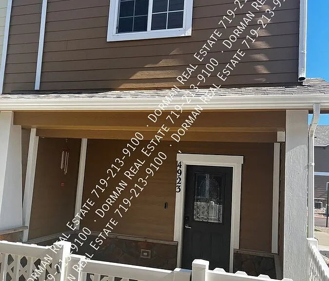4923 Great Owl Point — Photo 2
