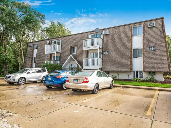 2356 Gaylord Rd Unit 2C, Crest Hill, IL 60403