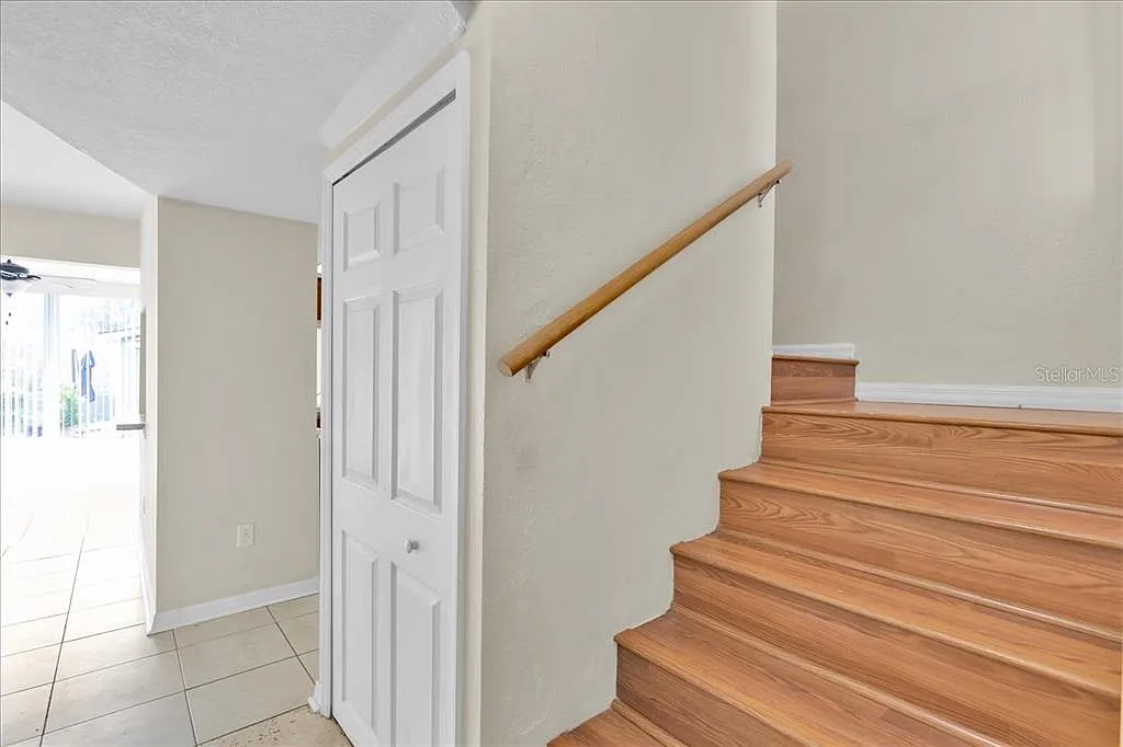 Building Photo - 271 Caribbean Dr #MAIN