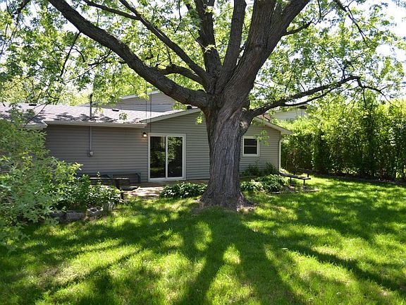 3rd image of 7034 Orchard Ln