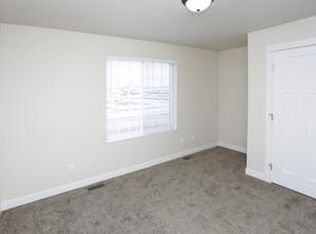 4811 36th Ave S, Fargo, ND 58104
