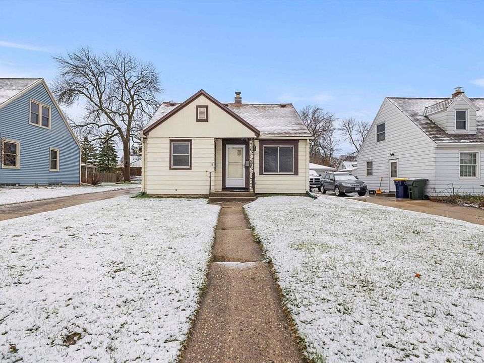 2827 South 88th STREET, West Allis, WI 53227 | Zillow