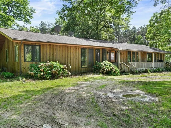 W16261 KRAEMER ROAD, Ettrick, WI 54627