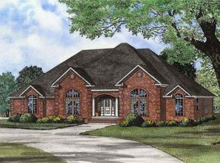 165 Oak St, Martin, TN 38237