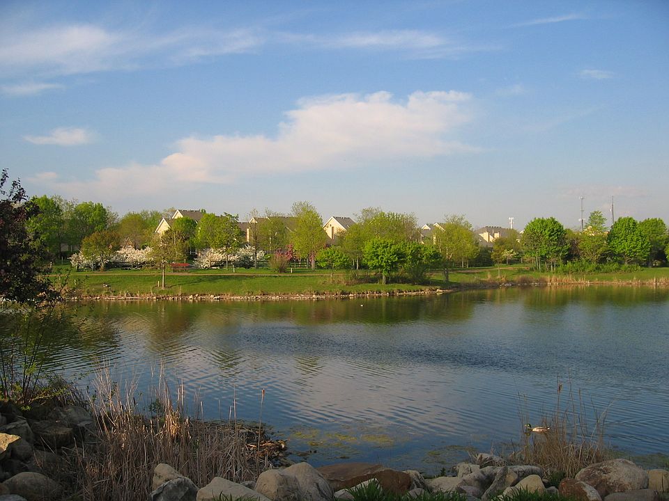 1st image of 9 Moorings Dr
