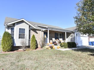 2005 Paddock Loop, Lawrenceburg, KY 40342