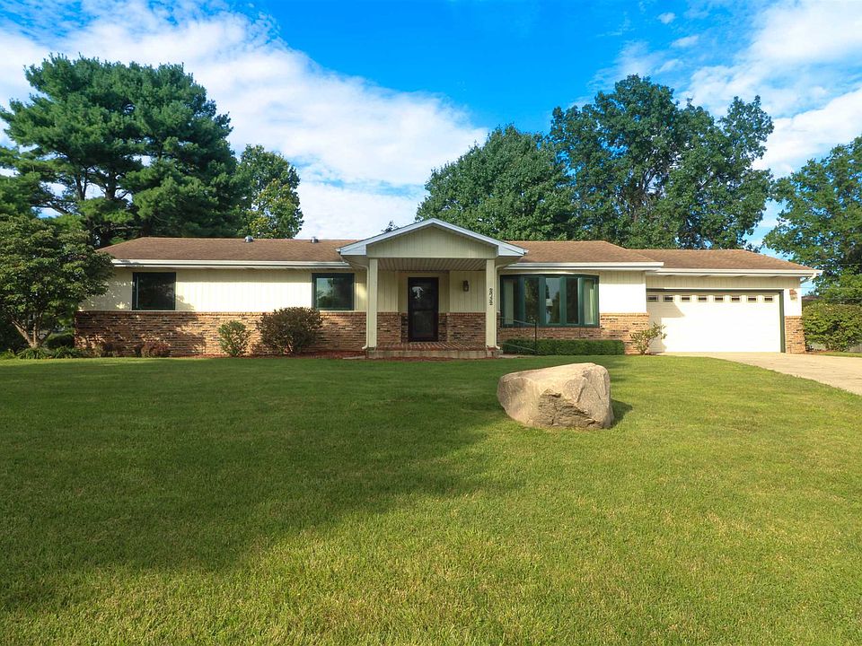 1st image of 2732 Thunderbird Ct