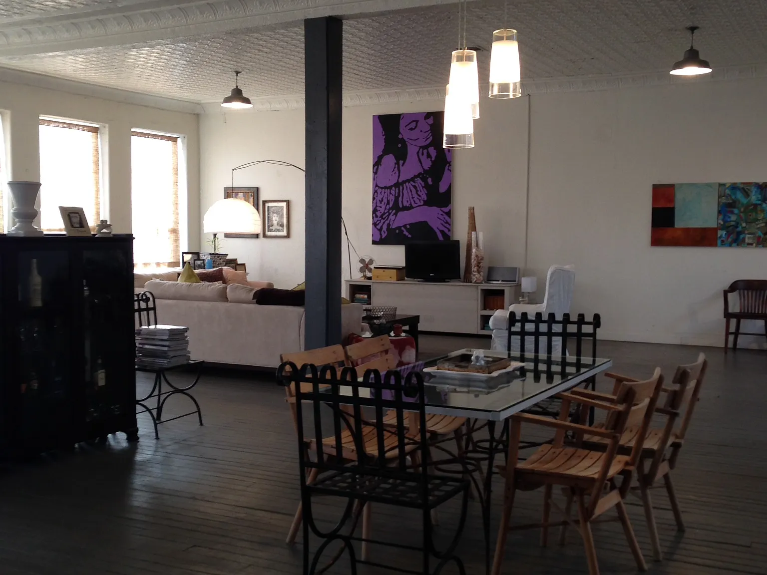 2 bed, 2500 sqft, $1,750 — Photo 1