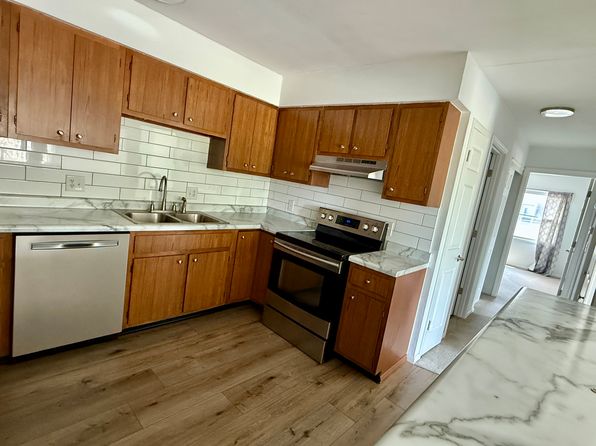 1301 Trade Sq W APT 12