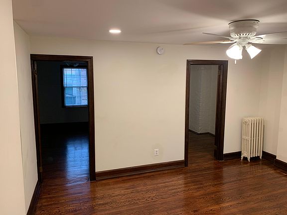 4th image of 429 E Girard Ave APT 3