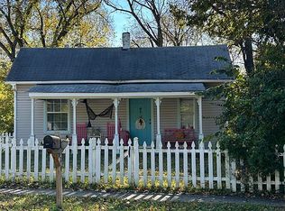 241 E Huntsville Rd, Fayetteville, AR 72701