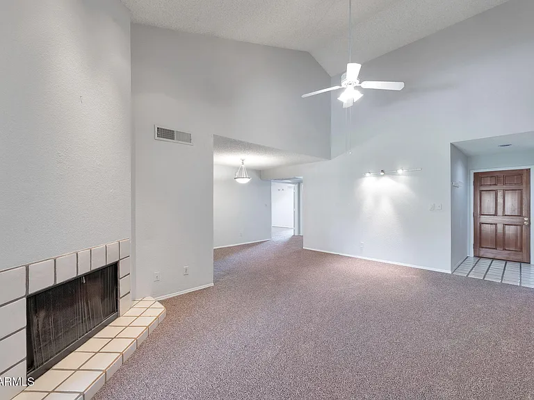 9550 N 94th Pl #207 — Photo 4