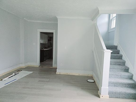 5th image of 10010-10012 Ostend Ave
