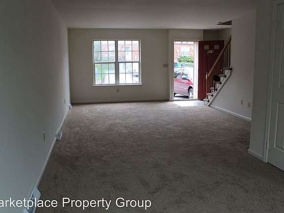 4th image of 517 Old Forge Dr