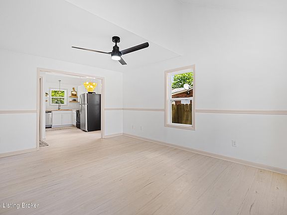 2nd image of 3719 Bashford Ave