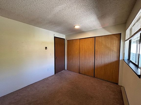 5th image of 2111 Knox Ave #14