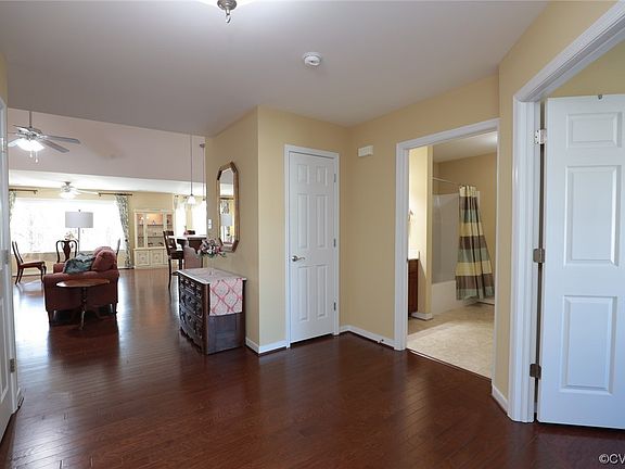 3rd image of 8194 Janice Ave