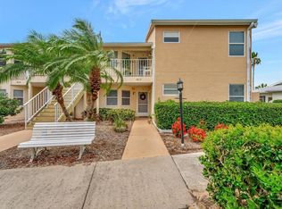 1612 Fairway Trce APT A, Palmetto, FL 34221