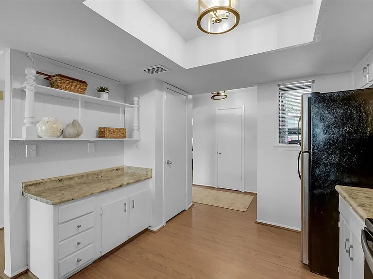 5005 Georgi Ln #156 — Photo 9