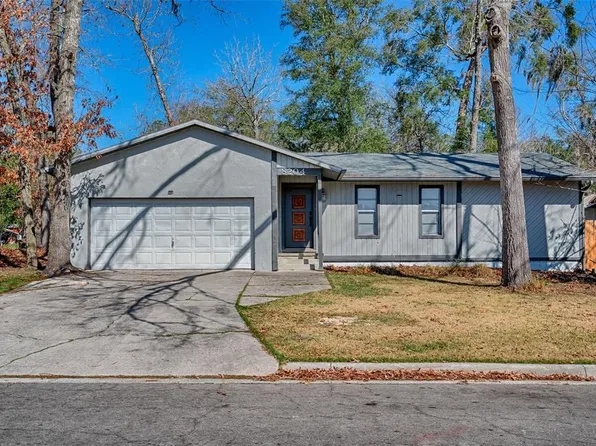 8204 SW 13th Rd, Gainesville, FL 32607
