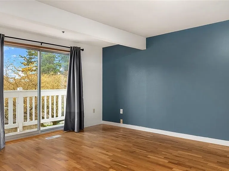 4427 211th St SW — Photo 28