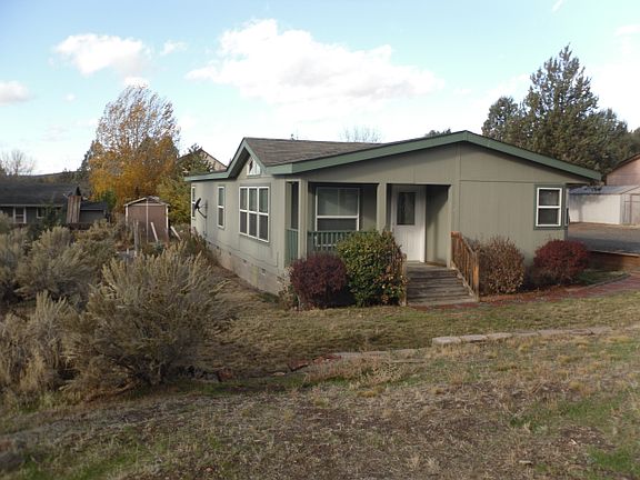 Exterior, Front and Side