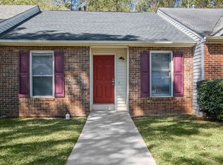 7185 Williamsburg Dr, Riverdale, GA 30274