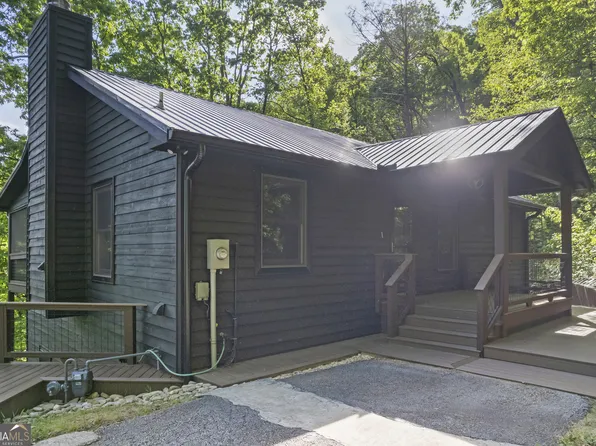 233 Eastview Ln, Clayton, GA 30525