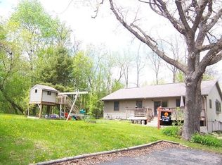 N4553 W Shore Place Rd, Cambridge, WI 53523