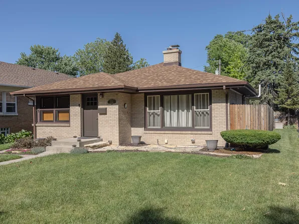 710 Cornelia St, Joliet, IL 60435