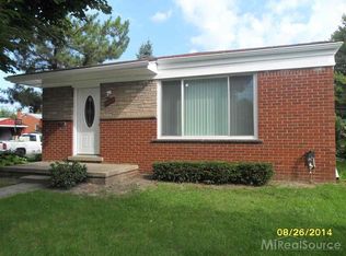 16637 Frazho Rd, Roseville, MI 48066