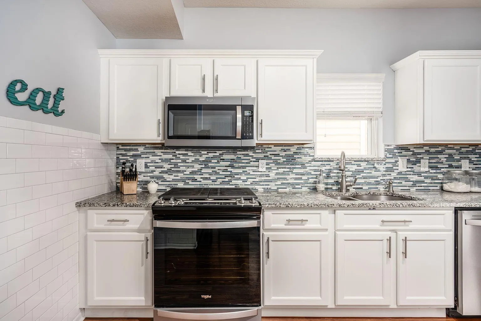 3997 Sweet Shadow Ave photo 1