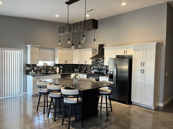 28280 Boaters Blvd #2