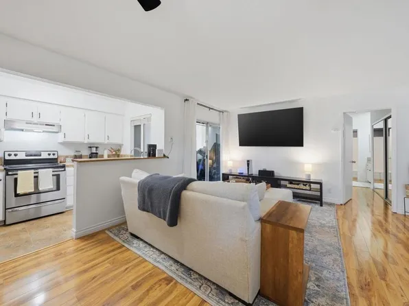 1385 Caminito Gabaldon Unit E, San Diego, CA 92108
