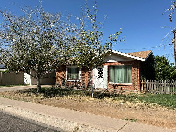 5th image of 3830 W Claremont St