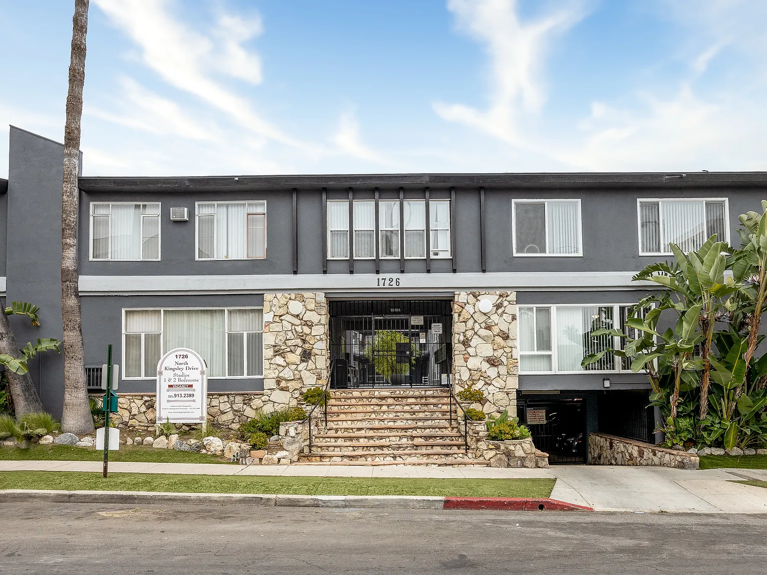 Kingsley Apartments — Photo 1