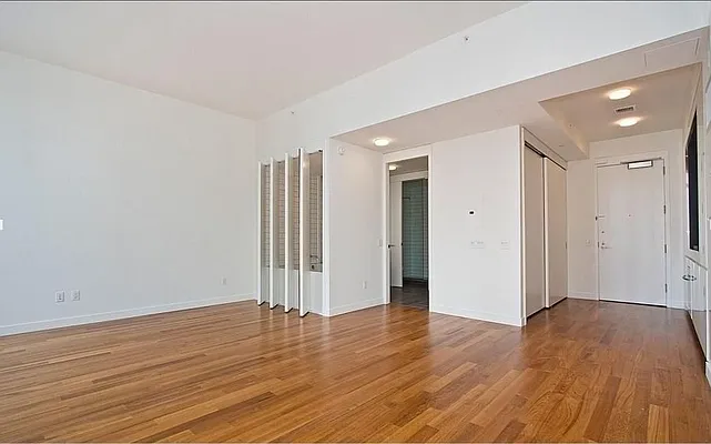 Rented by Douglas Elliman | media 16