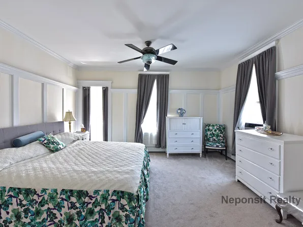 190 Beach 137th Street image 13 of 24