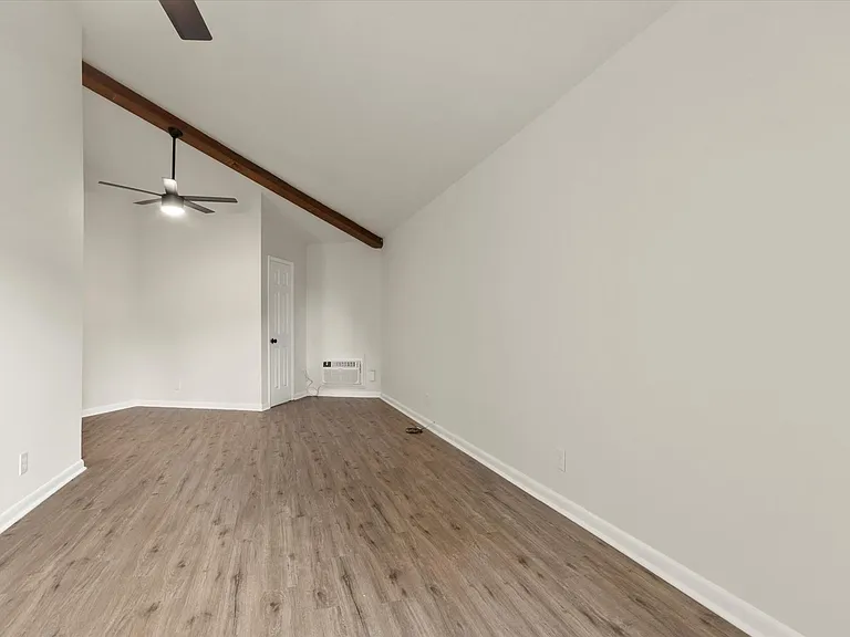 3801 Triana Blvd SW — Photo 32