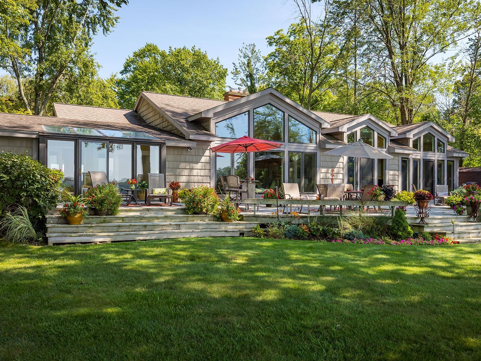 4029 Reeds Lake Blvd SE, Grand Rapids, MI 49506 Zillow