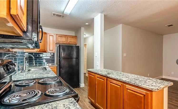 2702 Little Valley Cv #A — Photo 2