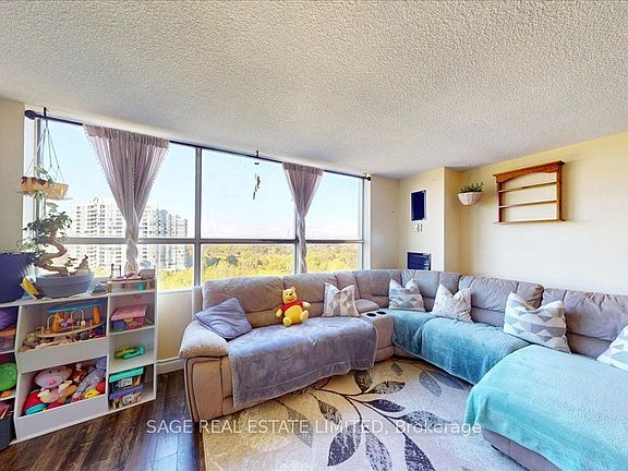 3rd image of 40 Panorama Ct