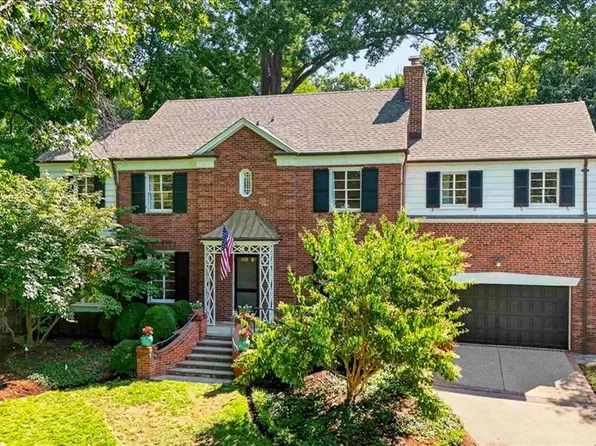 14 Daniel Rd, Saint Louis, MO 63124